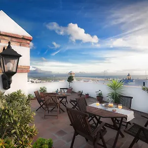 2* Hotel Restaurante Blanco Y